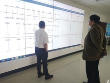 人才峰會專家參觀云平臺